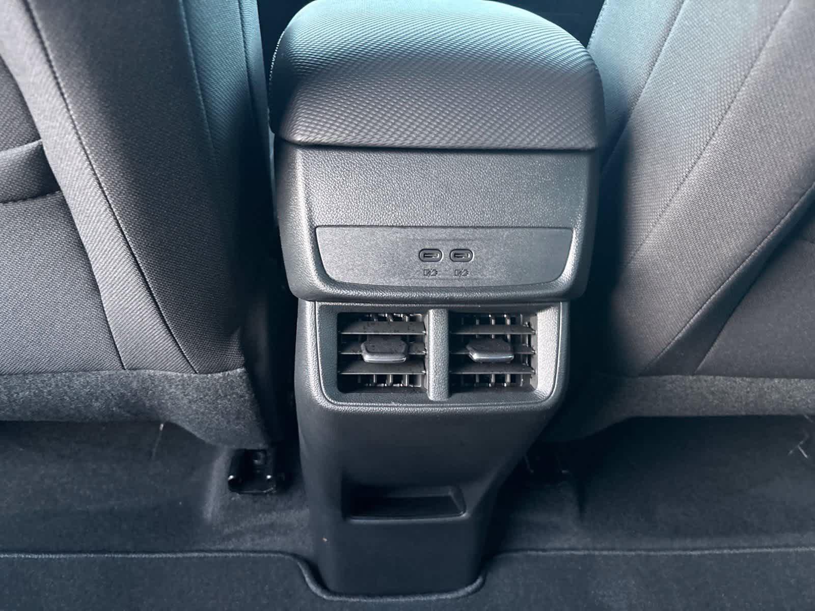 Used 2026 Chevrolet Equinox LT FWD image 14