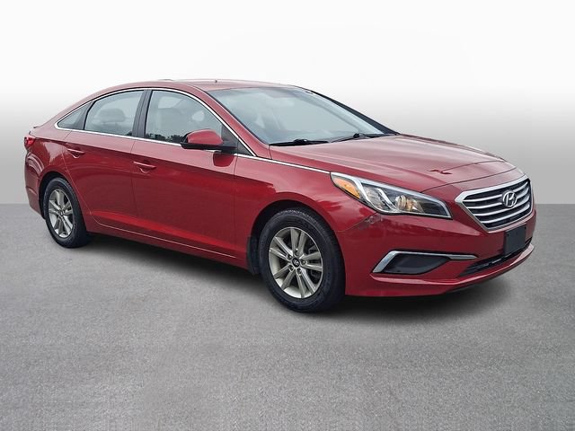 Used 2017 Hyundai Sonata SE FWD image 3