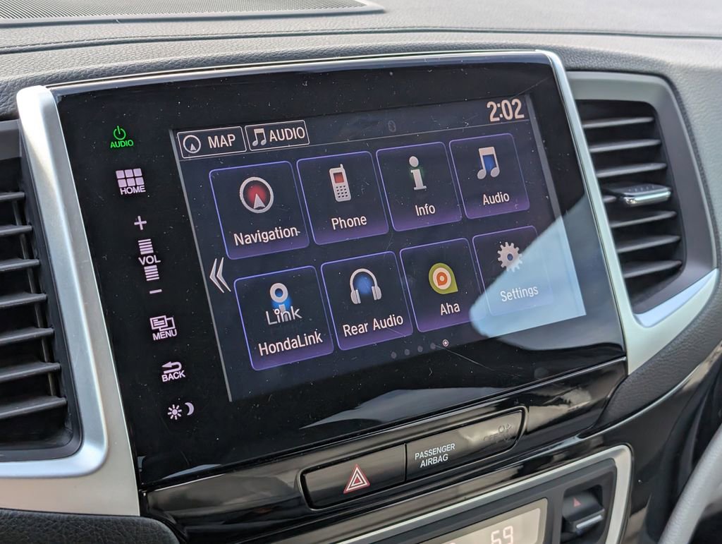 Used 2016 Honda Pilot Elite image 15