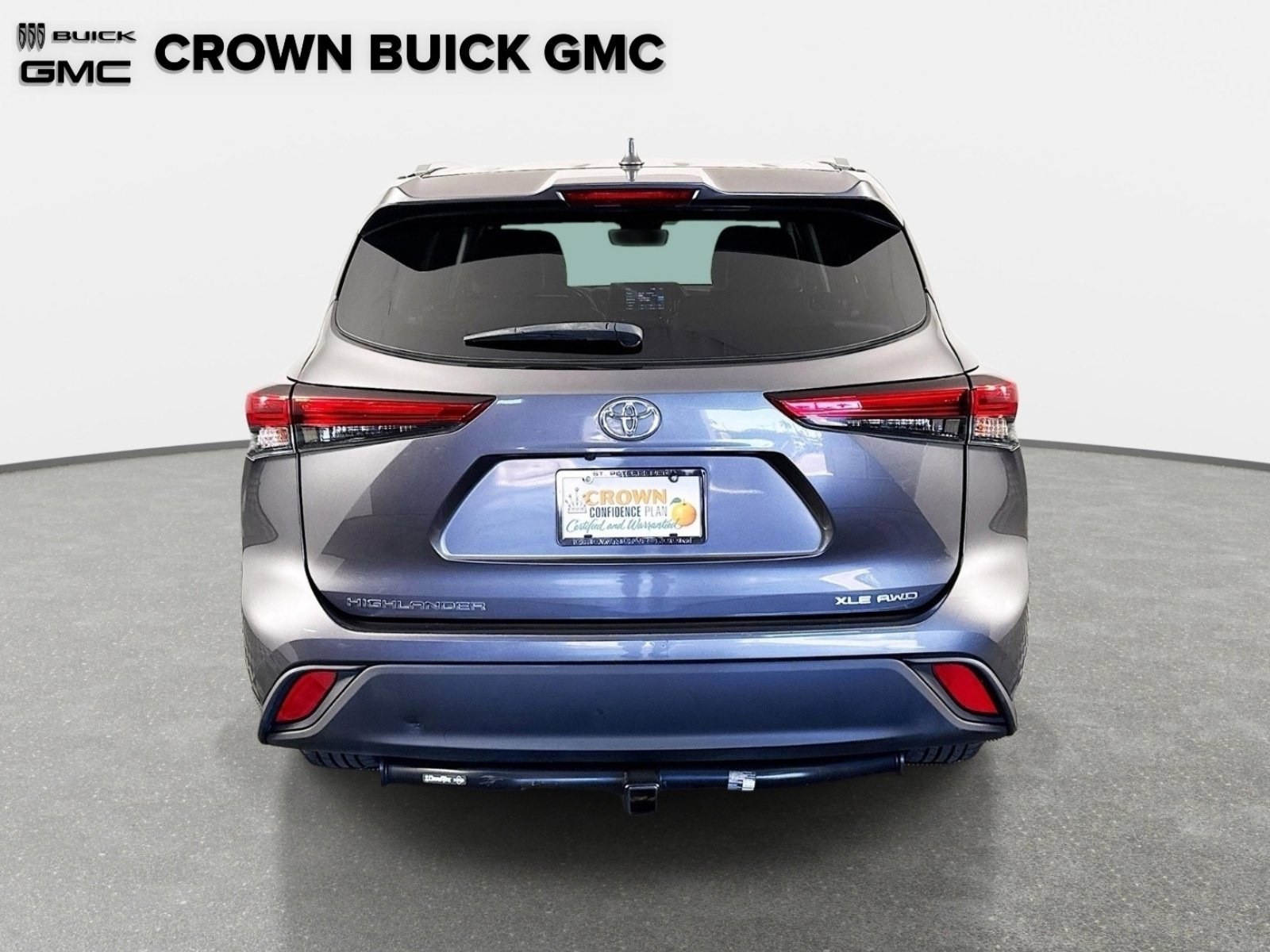 Used 2020 Toyota Highlander XLE image 6
