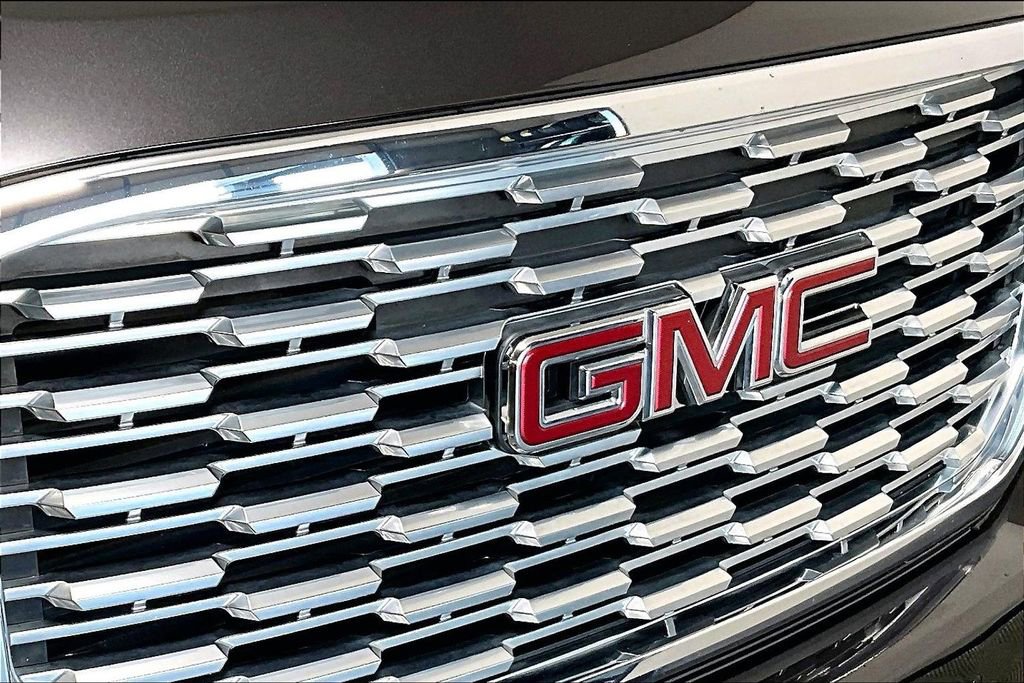 Used 2018 GMC Yukon XL Denali w/ Open Road Package image 31