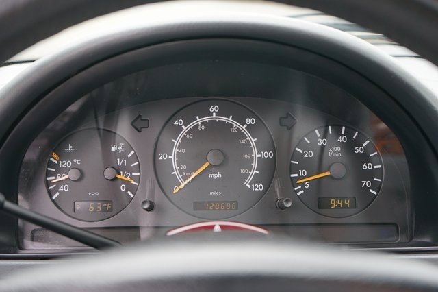 Used 1998 Mercedes-Benz ML 320 4MATIC image 14