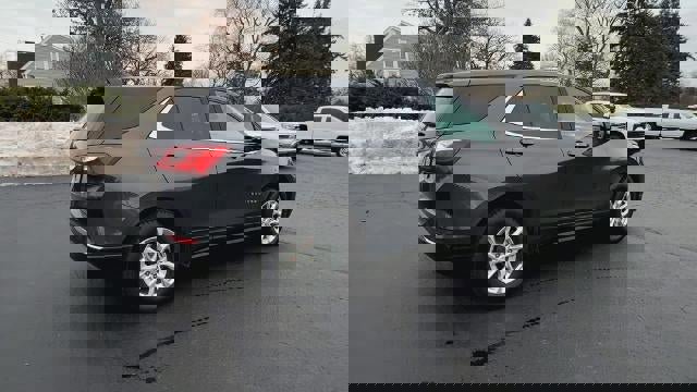 Certified 2020 Chevrolet Equinox LT w/ Driver Convenience Package image 9