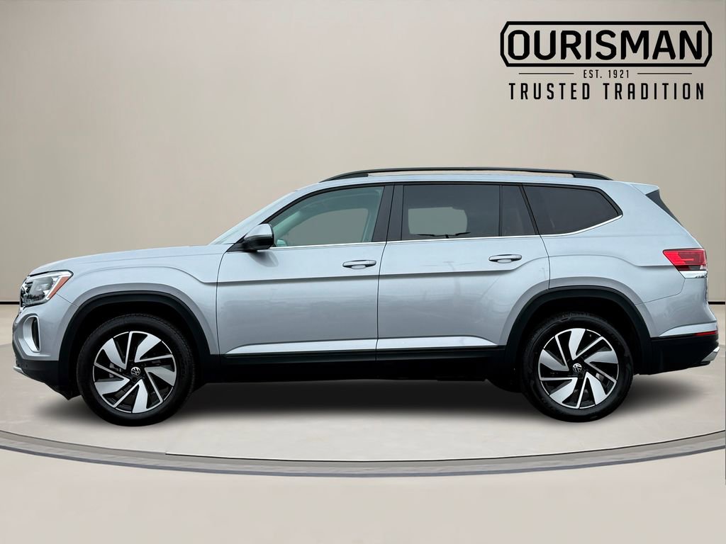 Used 2024 Volkswagen Atlas SE image 3