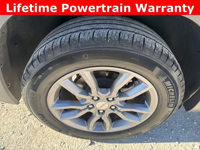 Used 2024 GMC Terrain SLT image 10