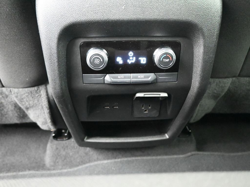 Used 2025 GMC Acadia Elevation image 20