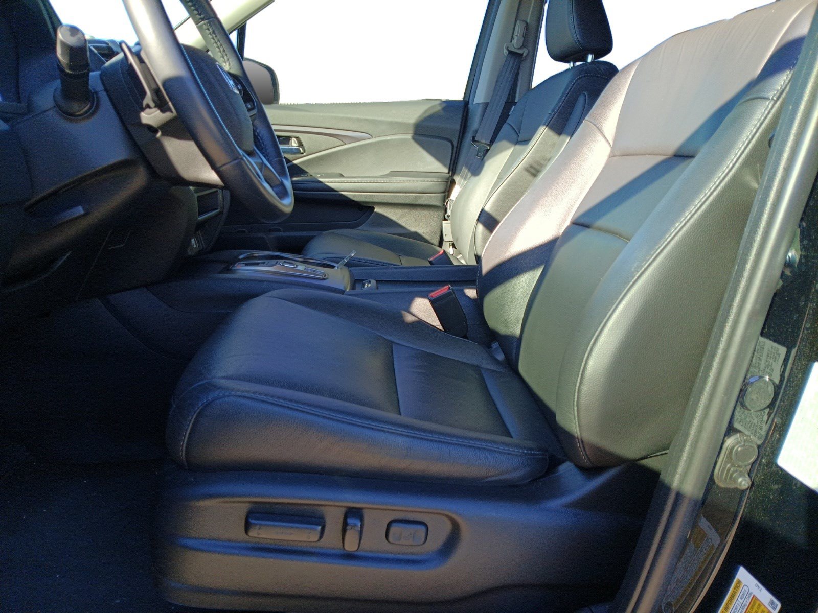 Used 2022 Honda Pilot EX-L image 11