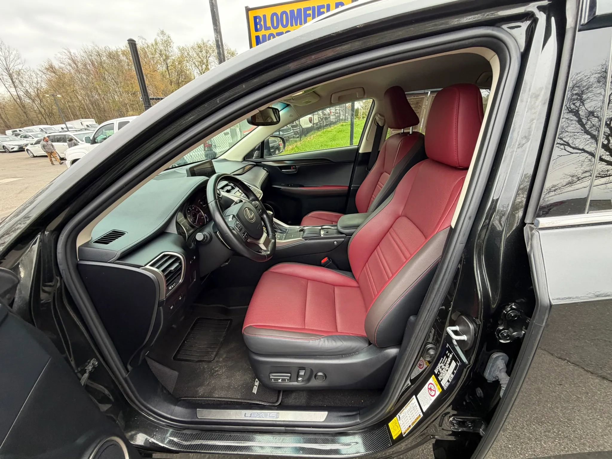 Used 2019 Lexus NX 300h AWD w/ Comfort Package image 10