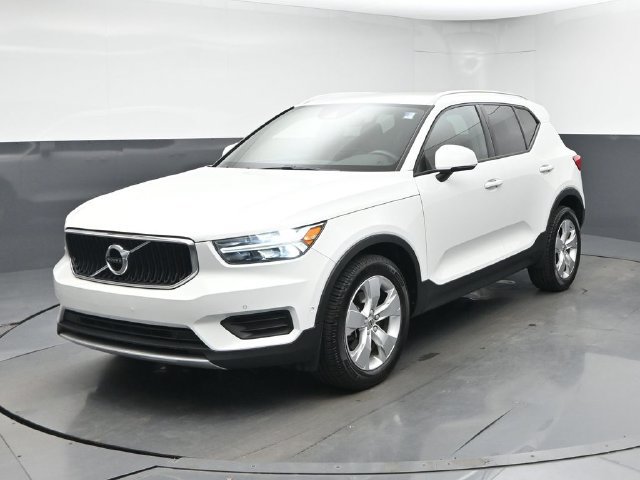 Used 2019 Volvo XC40 T5 Momentum AWD/4WD image 3