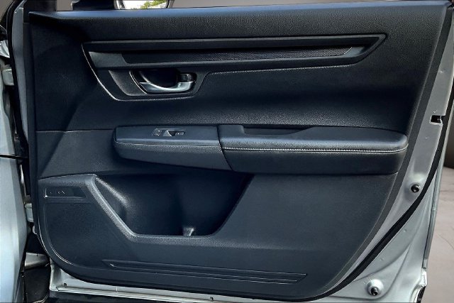Used 2025 Honda CR-V EX image 29