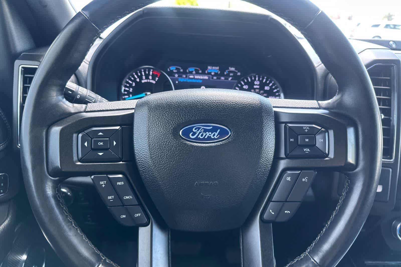 Used 2020 Ford Expedition Limited AWD/4WD image 27
