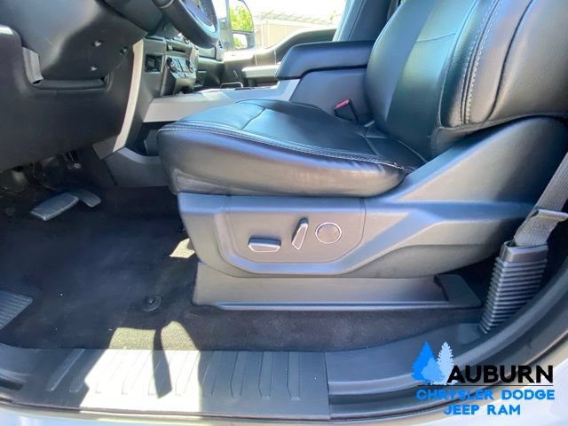 Used 2017 Ford F250 Lariat w/ Lariat Ultimate Package AWD/4WD image 34