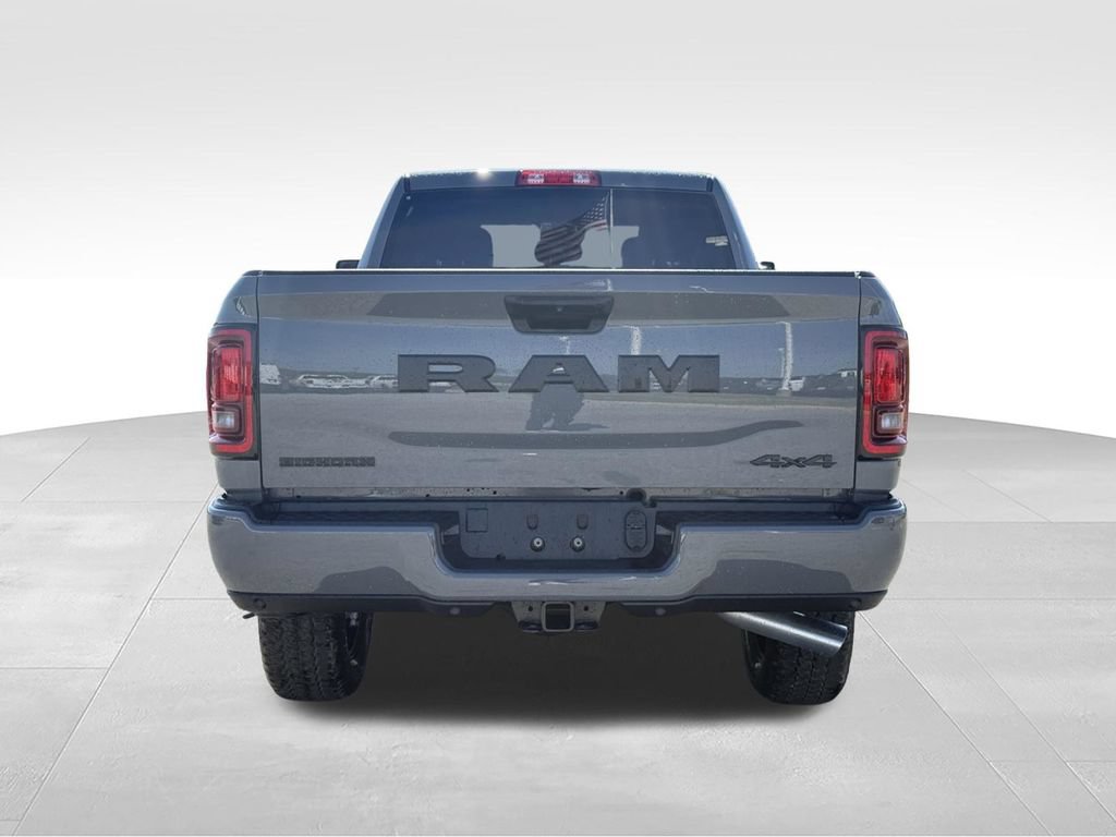 New 2026 RAM 2500 Big Horn AWD/4WD image 4