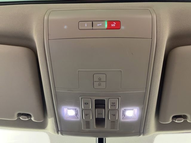 Used 2021 Volkswagen Atlas SE image 36