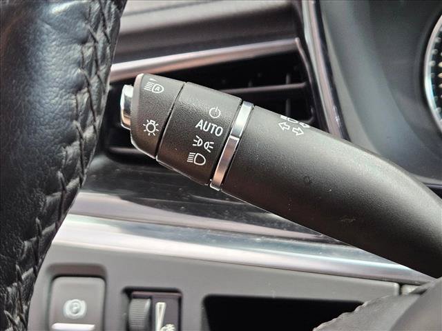 Used 2021 Cadillac XT6 Premium Luxury FWD image 22