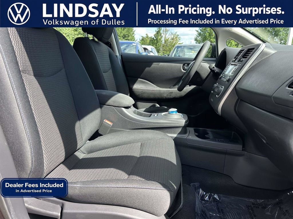 Used 2016 Nissan Leaf S w/ Charger Package FWD image 12
