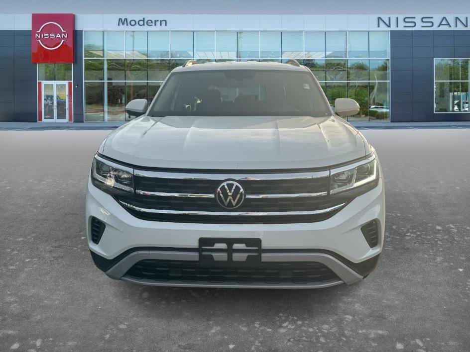 Used 2023 Volkswagen Atlas SE image 2