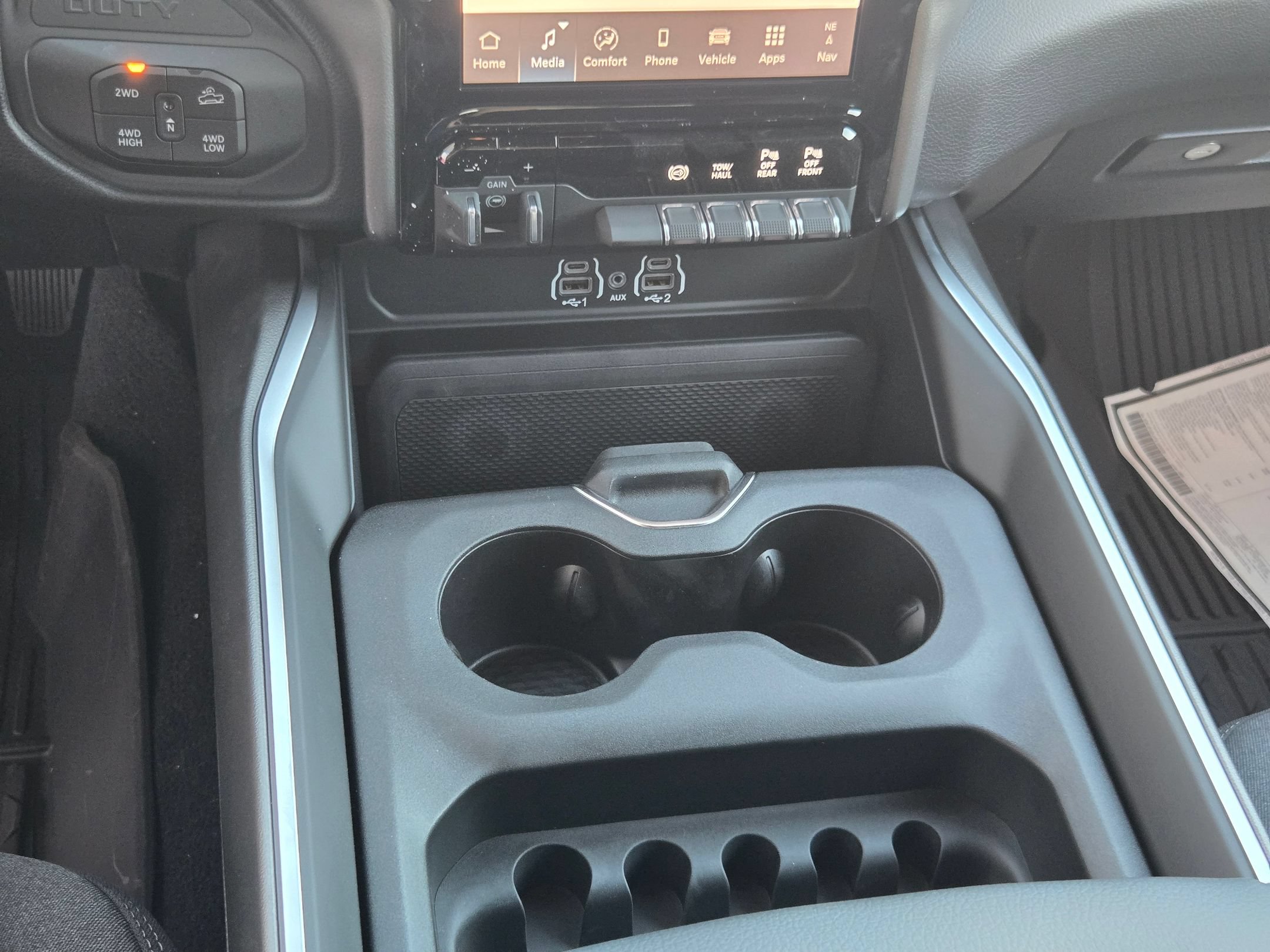 New 2026 RAM 2500 Big Horn AWD/4WD image 29