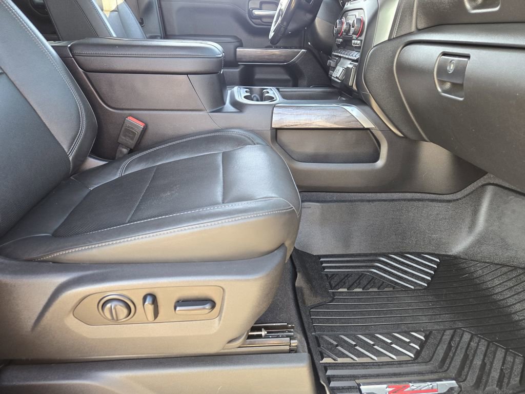 Used 2020 Chevrolet Silverado 1500 LTZ w/ LTZ Plus Package image 15