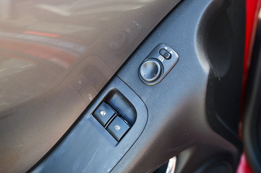 Used 2011 Chevrolet Camaro SS w/ RS Package RWD image 17