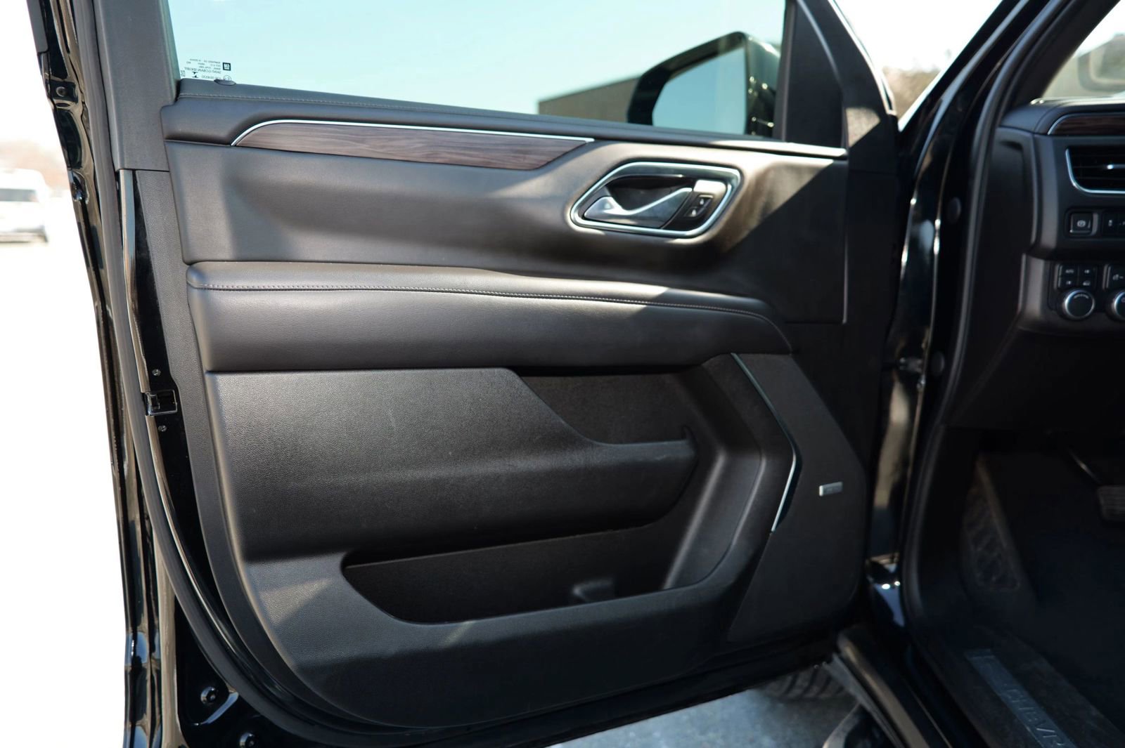 Used 2021 Chevrolet Tahoe LT image 15
