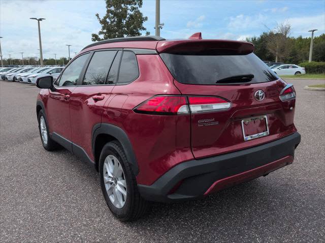 Certified 2022 Toyota Corolla Cross LE FWD image 4