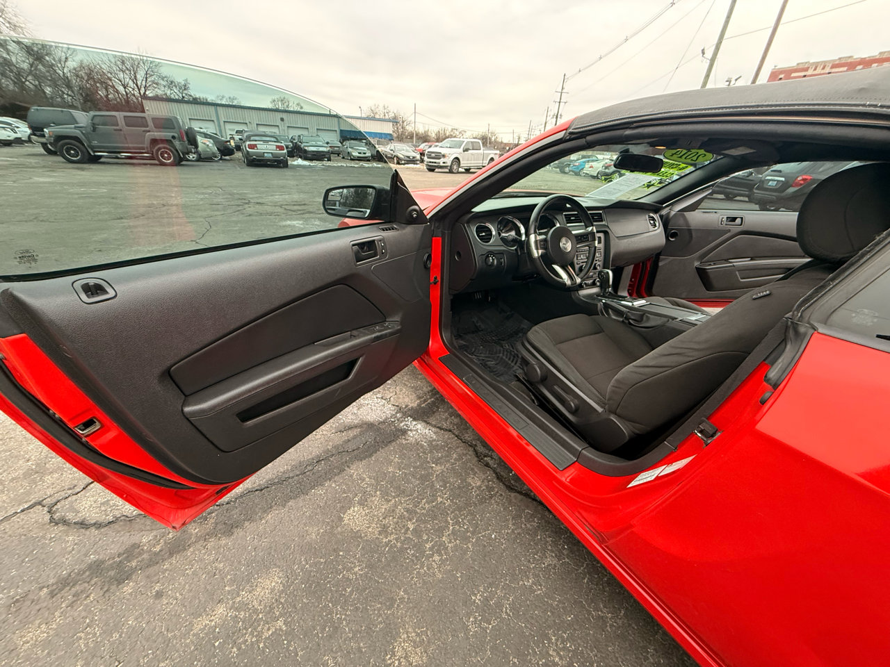 Used 2014 Ford Mustang Convertible image 6