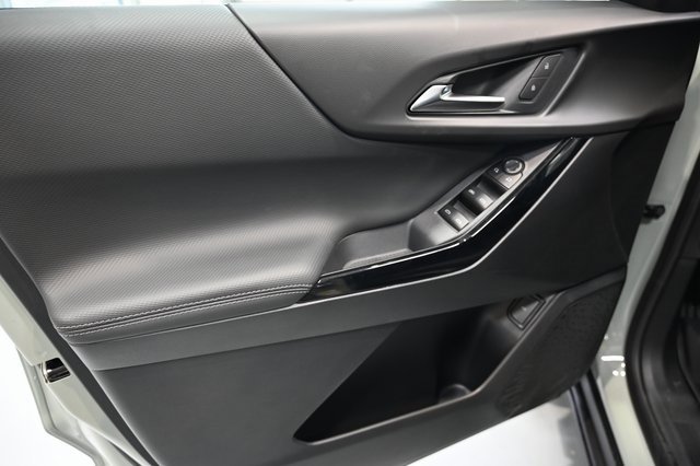 New 2026 Chevrolet Equinox LT w/ Convenience Package II image 23