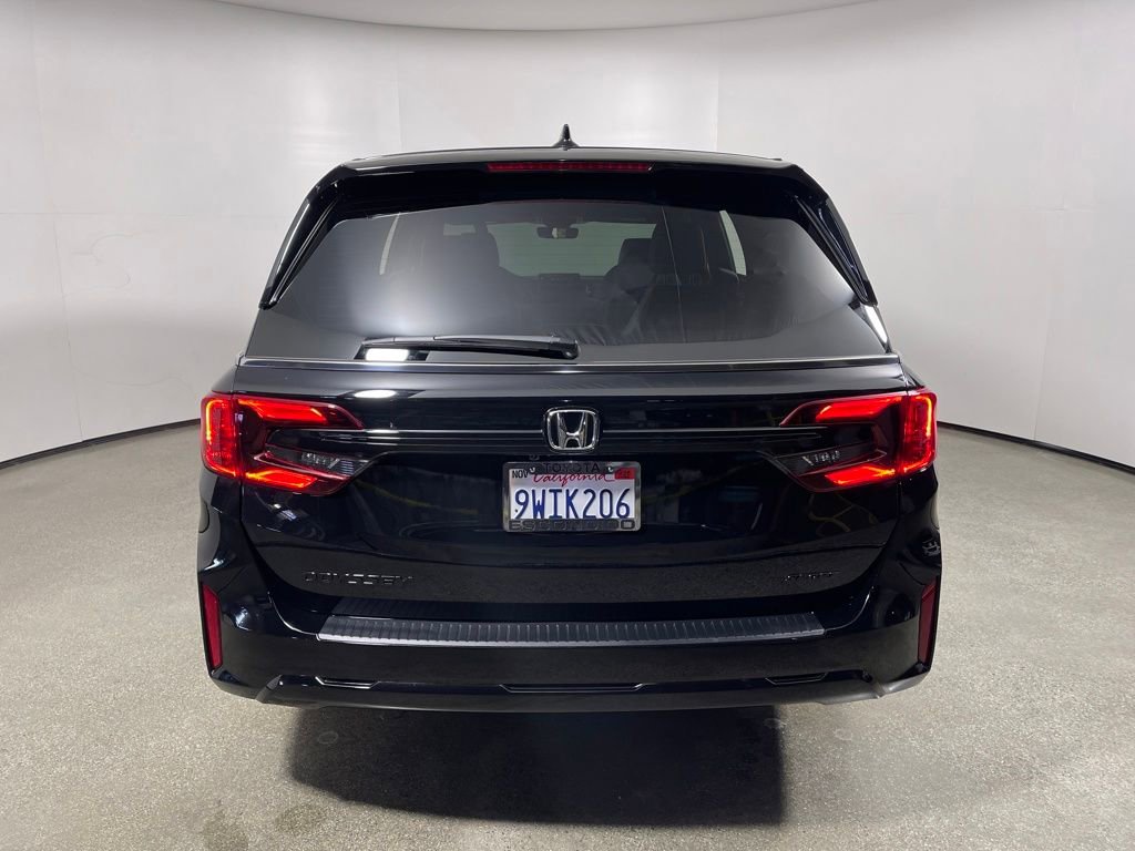Used 2026 Honda Odyssey Sport-L image 4