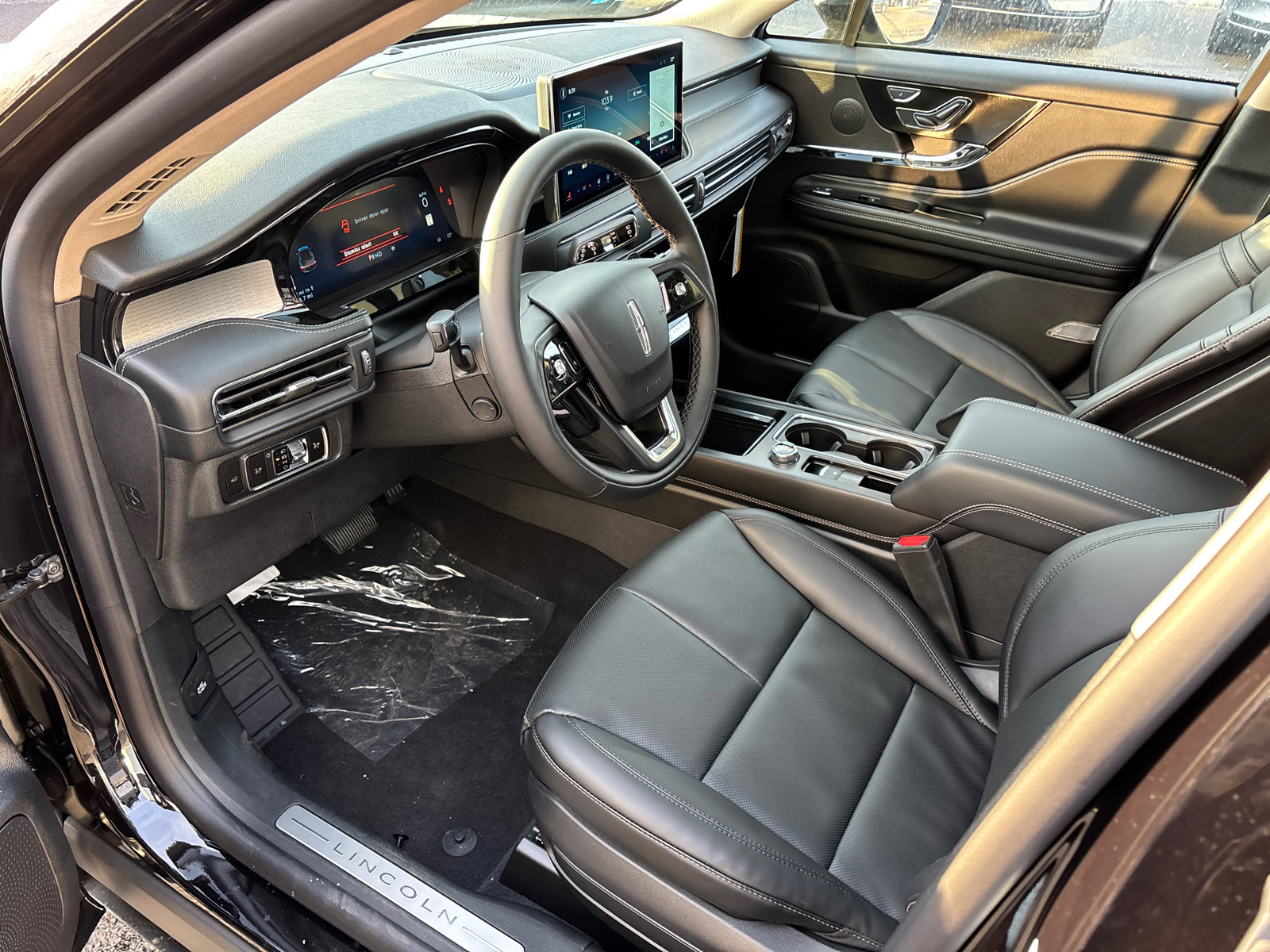 New 2026 Lincoln Corsair Premiere image 25