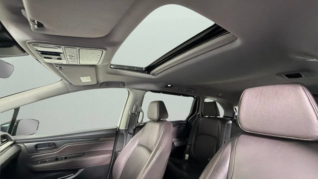 Used 2019 Honda Odyssey EX-L image 27