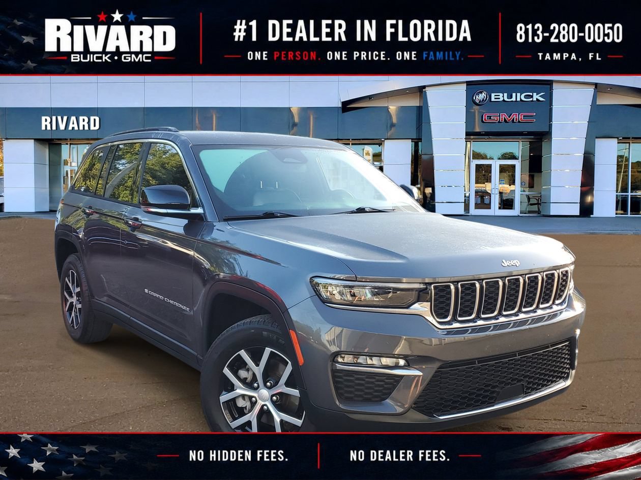 Used 2024 Jeep Grand Cherokee Limited RWD image 1