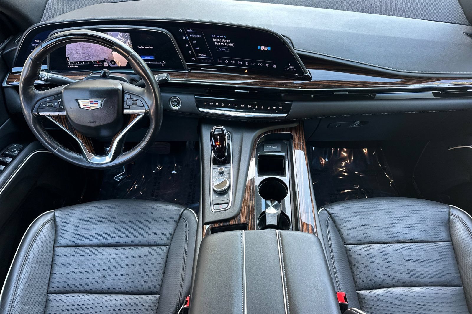 Used 2023 Cadillac Escalade ESV Premium Luxury w/ LPO, Radiant Package AWD/4WD image 12