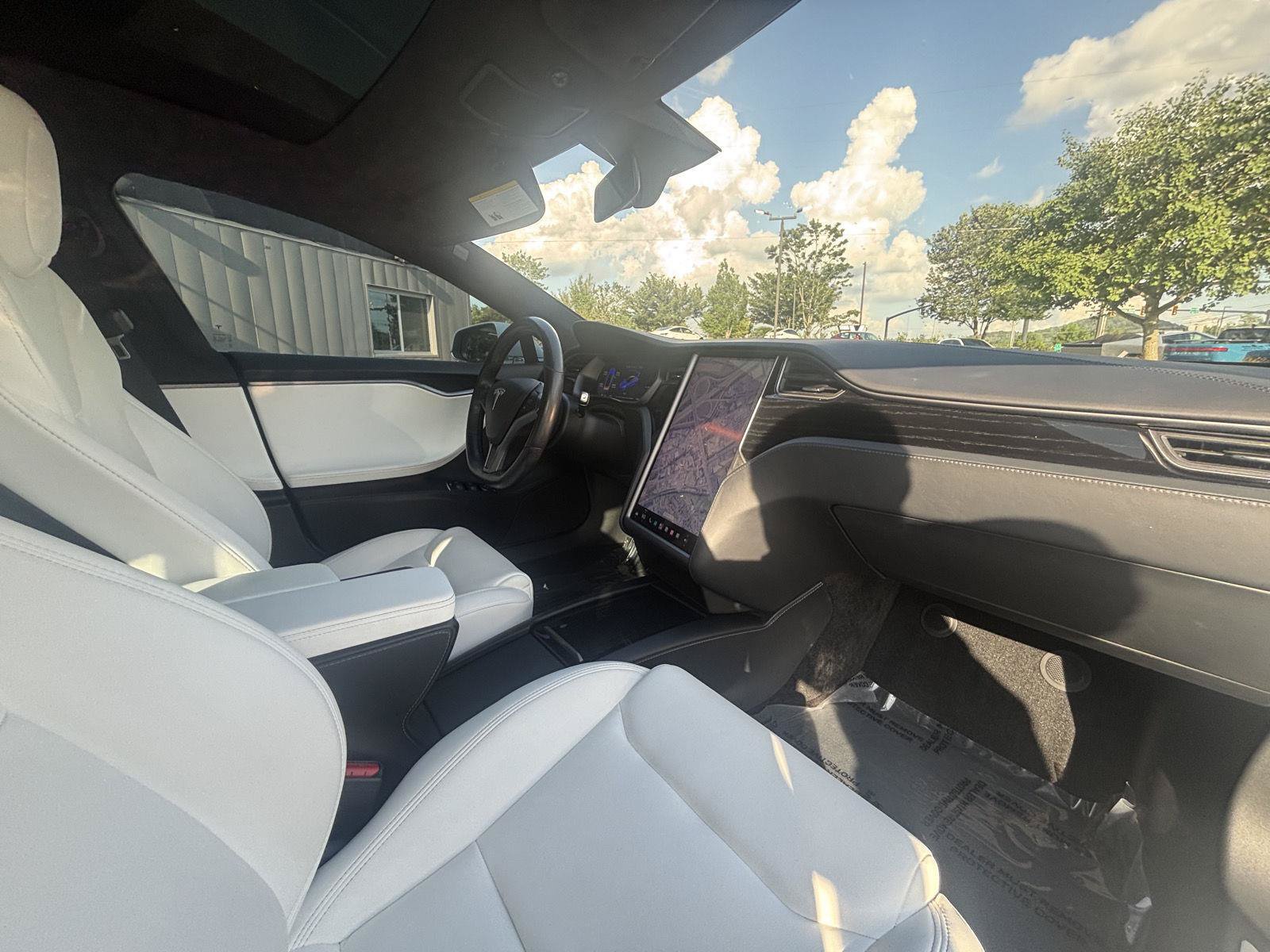 Used 2021 Tesla Model S Long Range AWD/4WD image 17