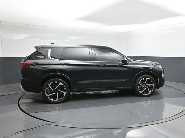 Used 2024 Mitsubishi Outlander SEL FWD image 11