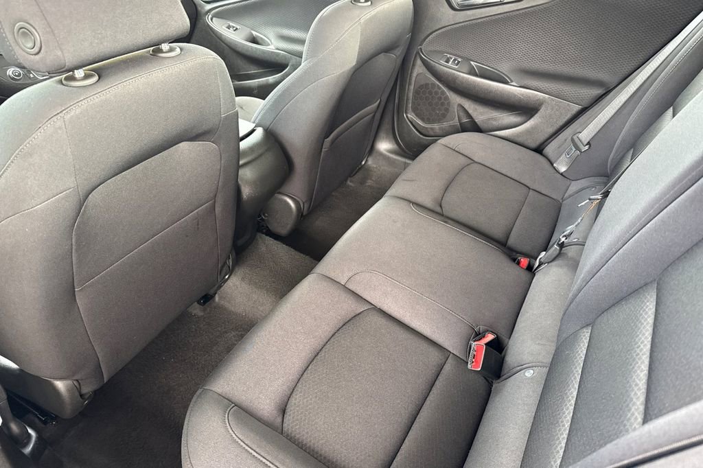 Used 2025 Chevrolet Malibu RS FWD image 6