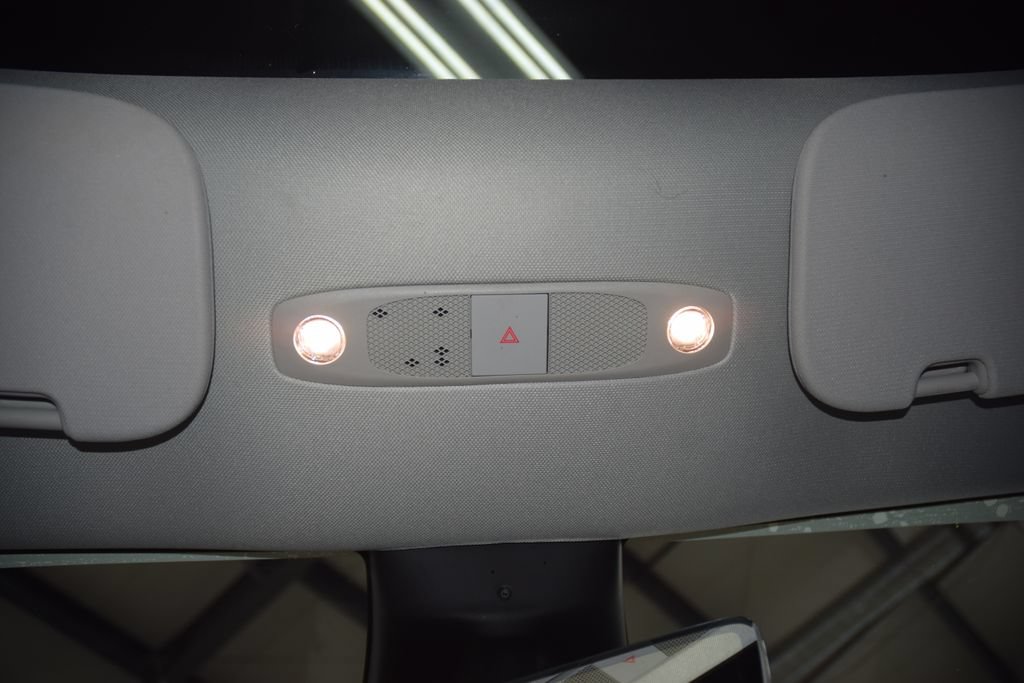 Used 2022 Tesla Model Y Performance AWD/4WD image 46