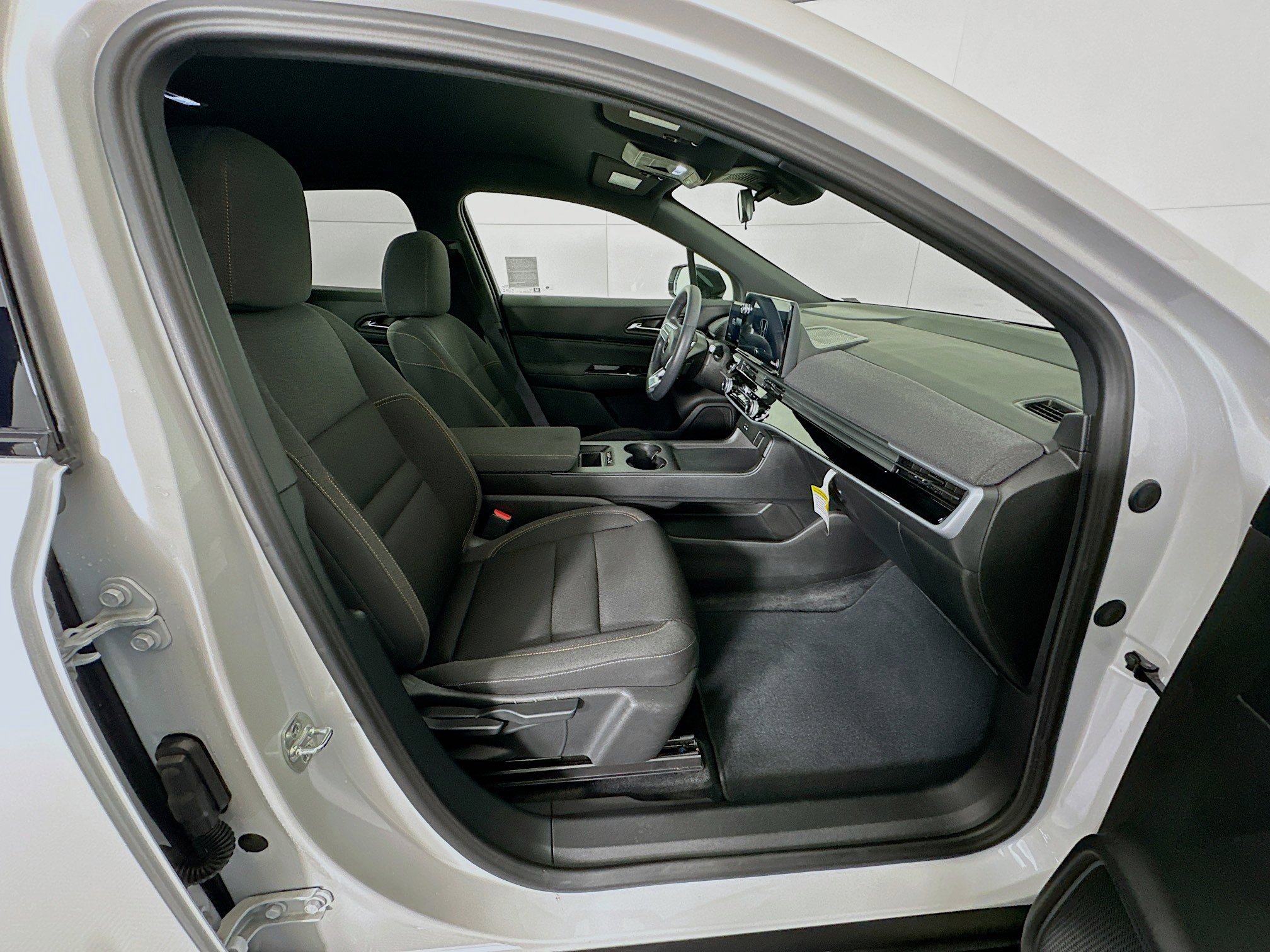 Used 2024 Honda Prologue EX image 31