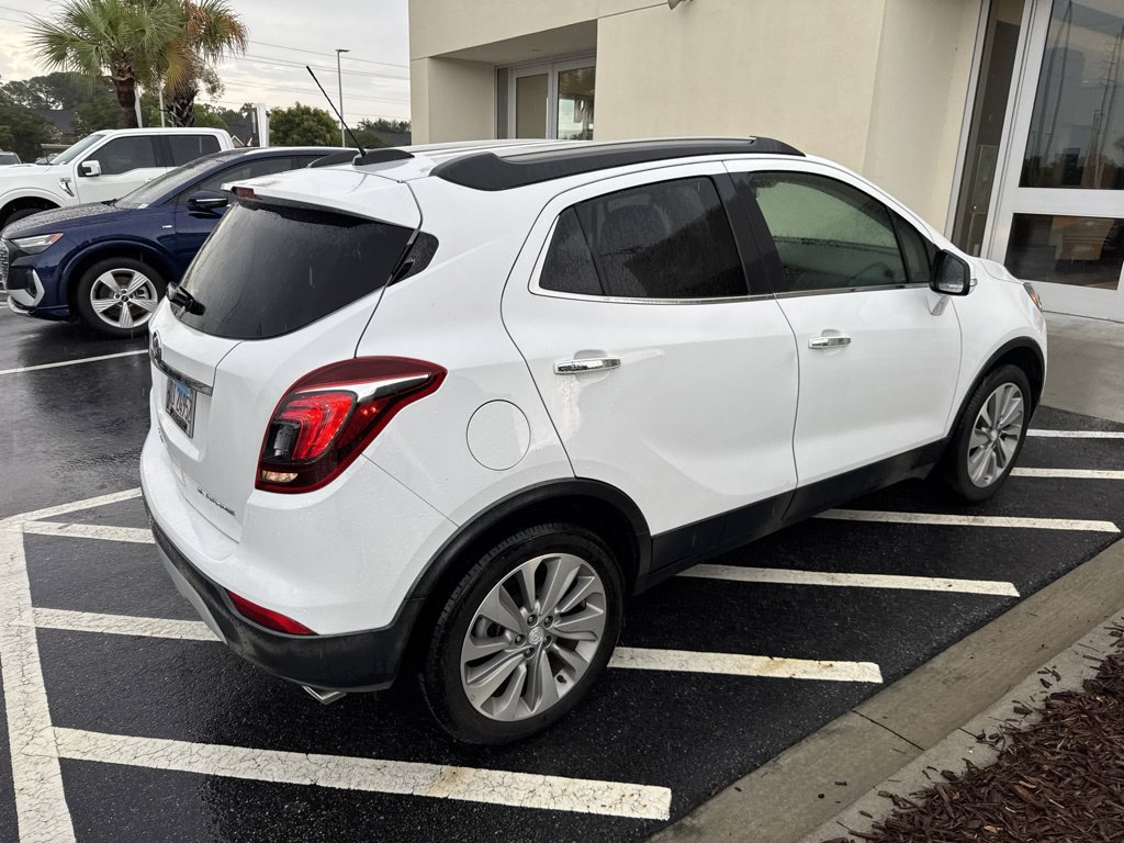 Used 2018 Buick Encore Preferred FWD image 6