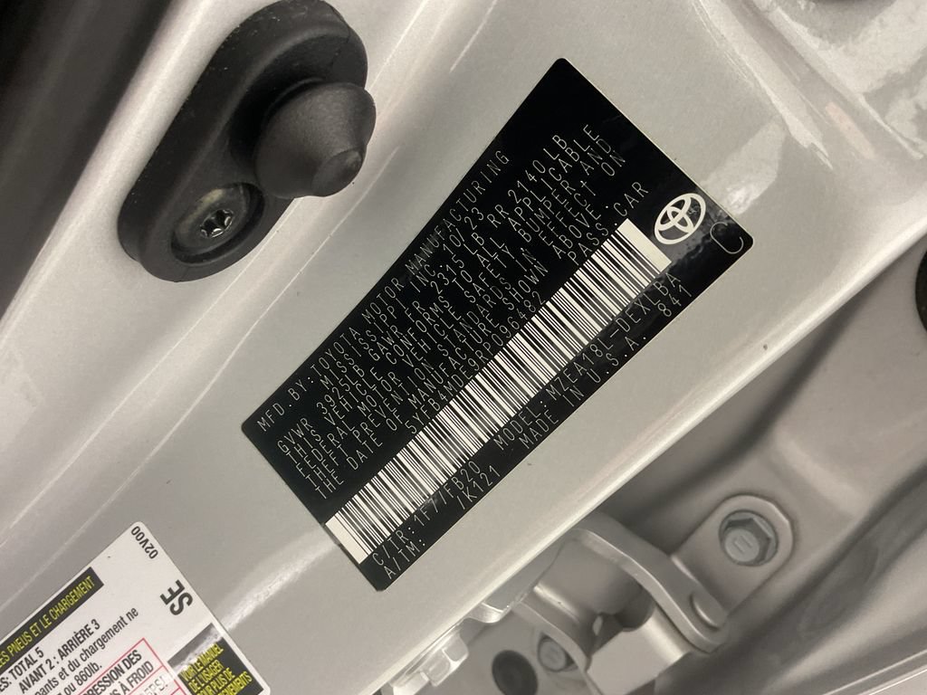 Used 2024 Toyota Corolla LE FWD image 28