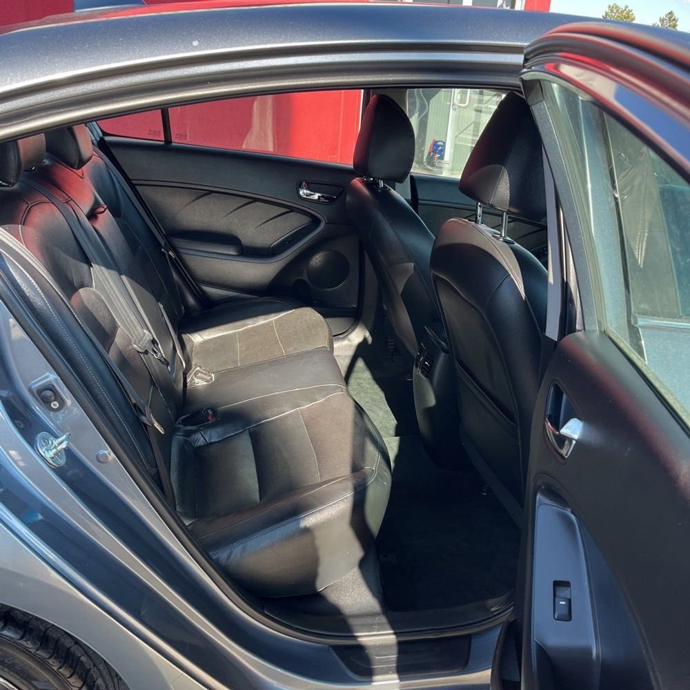 Used 2017 Kia Forte EX w/ EX Premium Plus Package image 13