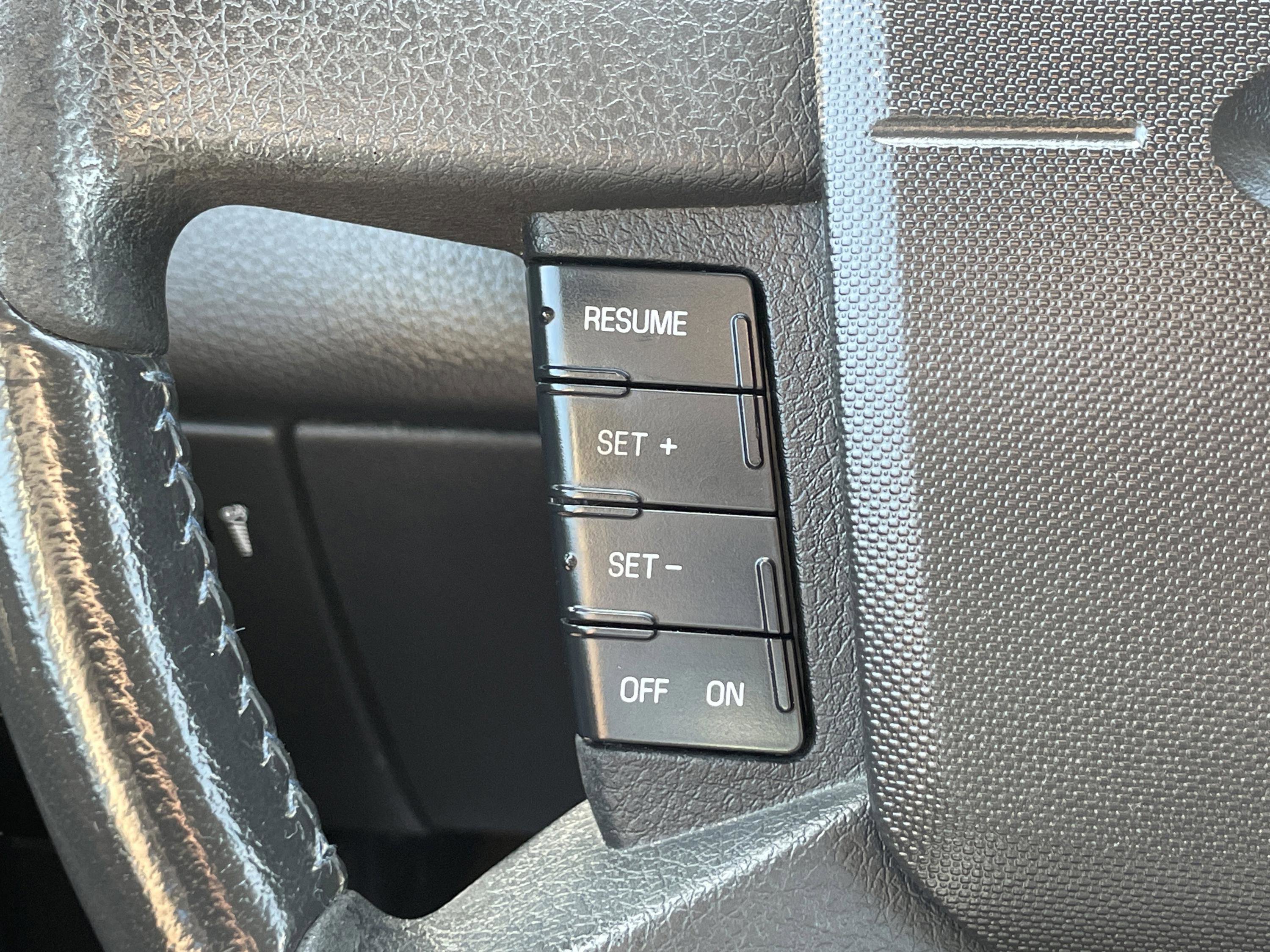 Used 2009 Ford Edge SEL FWD image 15