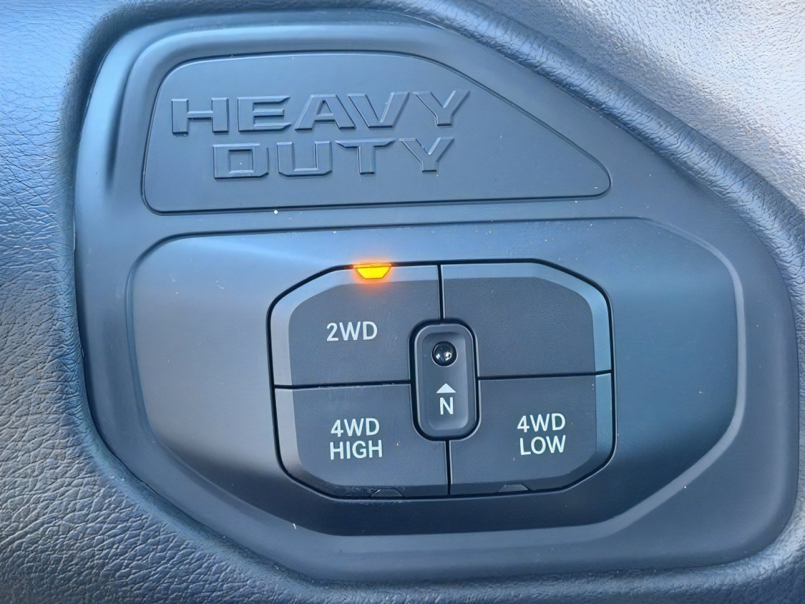 New 2026 RAM 2500 Laramie w/ Night Edition AWD/4WD image 23