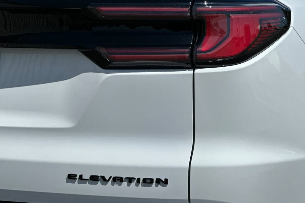 New 2025 GMC Acadia Elevation w/ Black Edition image 7