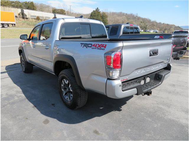 Used 2023 Toyota Tacoma TRD Off-Road w/ Technology Package AWD/4WD image 21