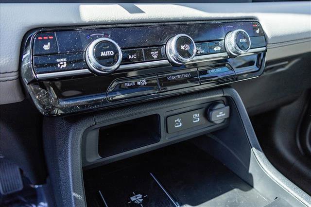 New 2026 Honda Pilot Touring image 19