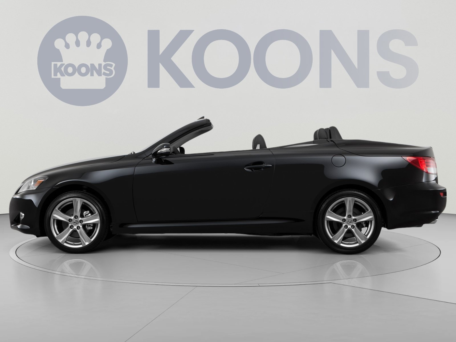 Used 2014 Lexus IS 250C w/ Navigation System Package RWD image 2