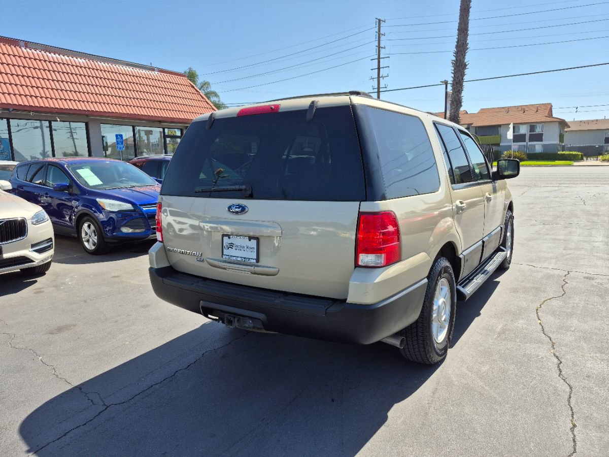 Used 2004 Ford Expedition XLT RWD image 5