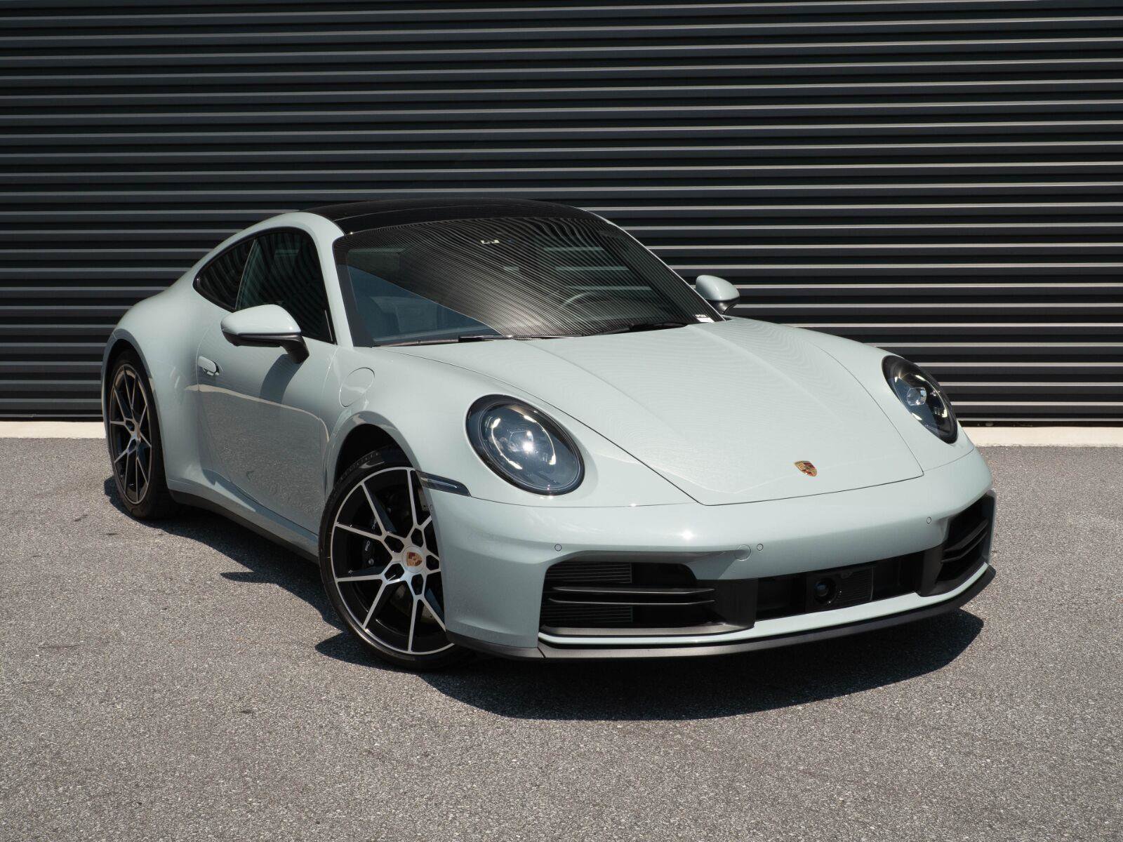 Certified 2025 Porsche 911 Carrera S RWD image 22
