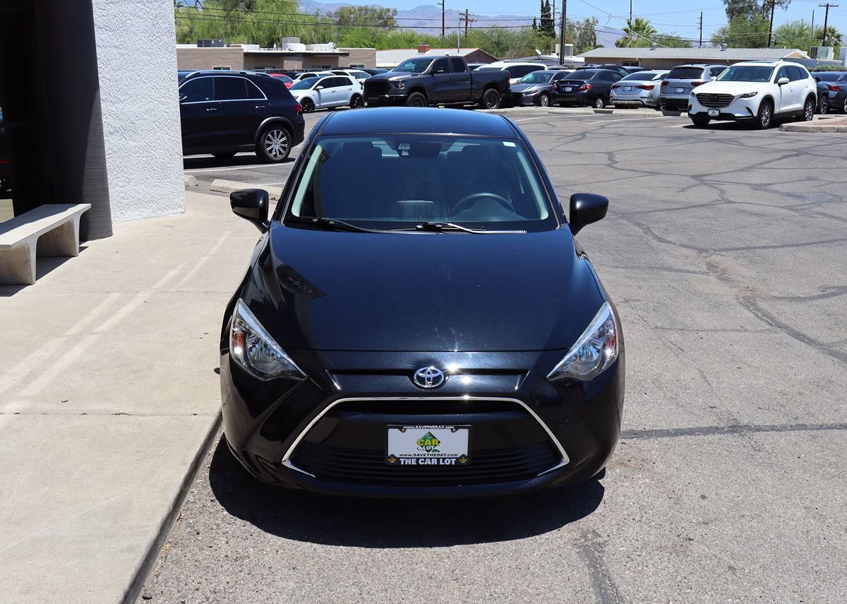 Used 2018 Toyota Yaris iA FWD image 15